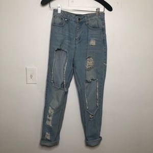 Missguided Extreme Rip Mom Jeans